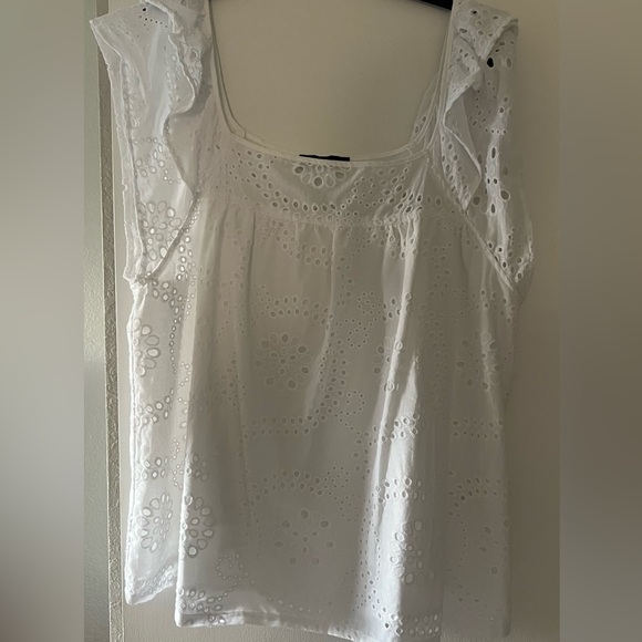 Sanctuary Tops - Title: White Eyelet Shirt - Sanctuary XL (New Without Tags)